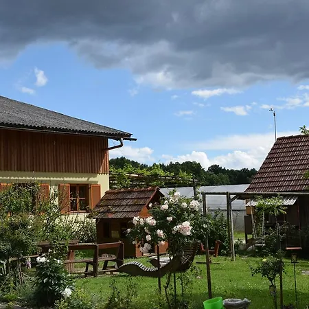 Bauernhof Flucher-plaschg Çiftlik konaklama Straden