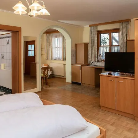 Çiftlik konaklama Bauernhof Flucher-plaschg Straden