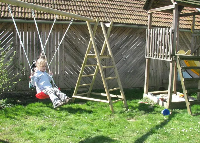 Bauernhof Flucher-plaschg 팜스테이